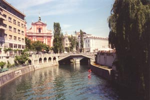 Ljubljana Slovenia.jpg (15684 bytes)